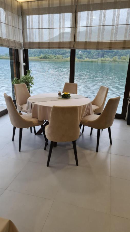 Montekarlo Na Drini Bed & Breakfast Mali Zvornik Bagian luar foto