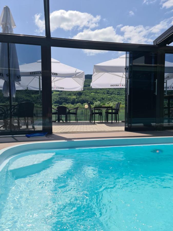 Montekarlo Na Drini Bed & Breakfast Mali Zvornik Bagian luar foto