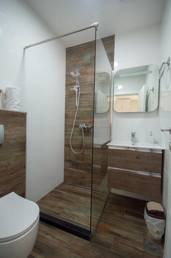 Montekarlo Na Drini Bed & Breakfast Mali Zvornik Bagian luar foto